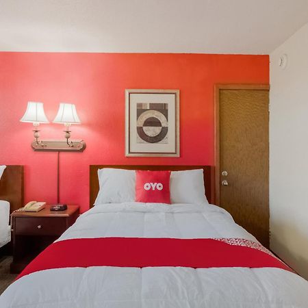 Oyo Hotel Morton East Peoria I-74 Екстериор снимка