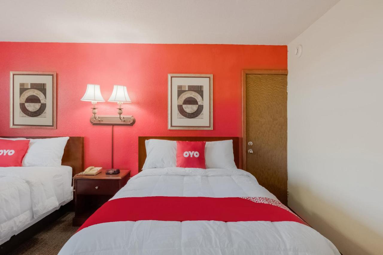 Oyo Hotel Morton East Peoria I-74 Екстериор снимка
